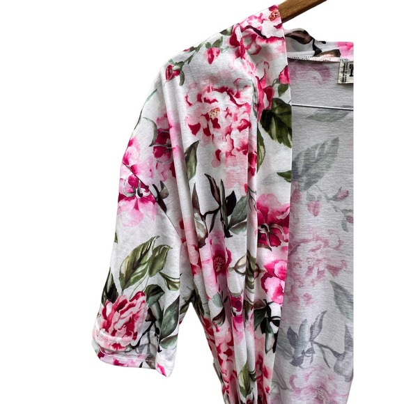 Show Me Your Mumu Floral Brie Robe Kimono Style Pink White OS - Picture 9 of 16
